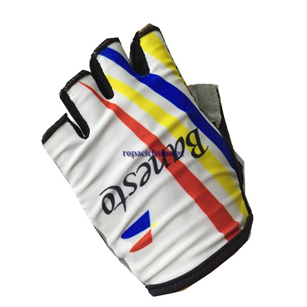 2017 Banesto Guantes Cortos